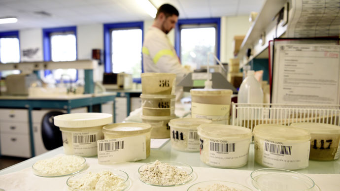 Le Plan de surveillance filière (PSF) couvre, de la production à la seconde transformation, toutes les céréales, tous les produits et coproduits céréaliers ainsi que les contaminants chimiques, biologiques et émergents.