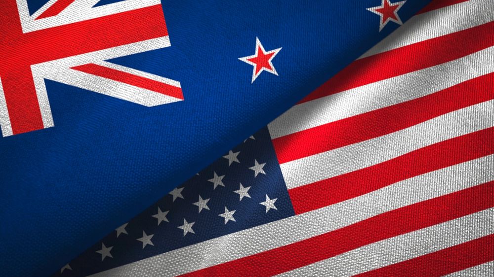 Drapeaux US et néo-zélandais