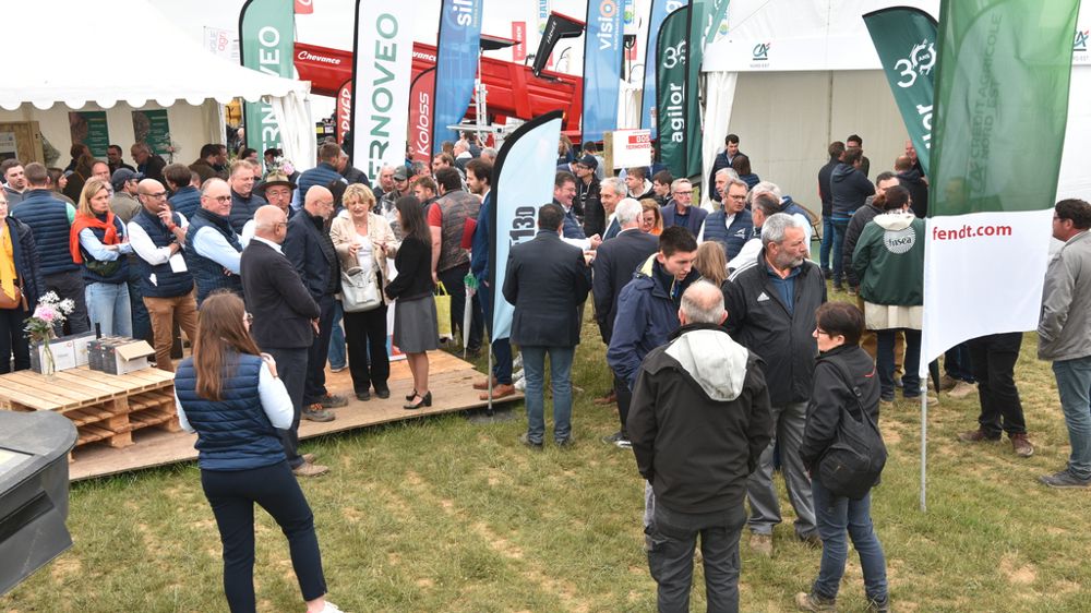 Le stand de Ternoveo n'a pas désempli lors des deux journées du salon Innov-Agri, à Essigny-le-Grand (Aisne), mercredi 5 et jeudi 6 juin.