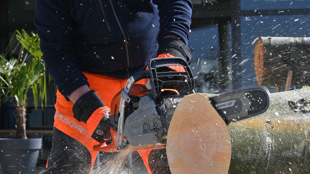 Husqvarna 564 XP et 550i XP : 2 tronçonneuses professionnelles