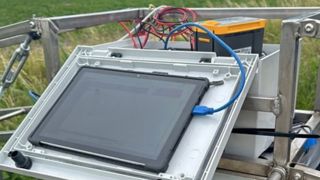 La start-up Croptimal réalise une photo et une analyse de chaque tubercule afin d'alimenter un algorithme de détection des plants de pommes de terre malades. La start-up Croptimal réalise une photo et une analyse de chaque tubercule afin d'alimenter un algorithme de détection des plants de pommes de terre malades.