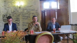 L’assemblée générale du BHR s’est tenue le 5 juin 2025. De gauche à droite Franck Brossaud, le futur nouveau directeur, Luc-Olivier Ripoche, le président, et Philippe Wegmann,  le directeur actuel durant l’AG 2025 du Bureau Horticole Régional.