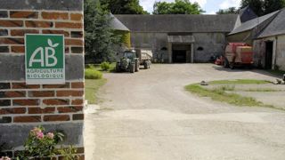 La totalité de l'enveloppe Pac affectée à la conversion en agriculture biologique n'a pas été consommée sur l'actuelle programmation Pac. La totalité de l'enveloppe Pac affectée à la conversion en agriculture biologique n'a pas été consommée sur l'actuelle programmation Pac.