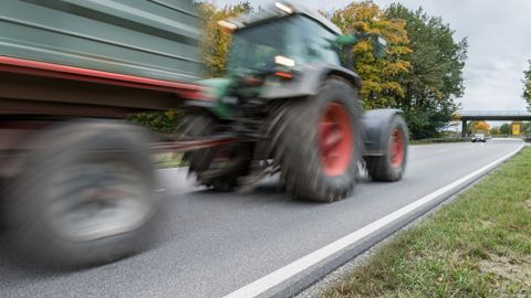 L'évolution de la réglementation sur le système de freinage à double ligne  entraîne un nombre inquiétant d'ensembles circulant sans freins ou en ayant bricolé un dispositif permettant de tracter le matériel encore en simple ligne.