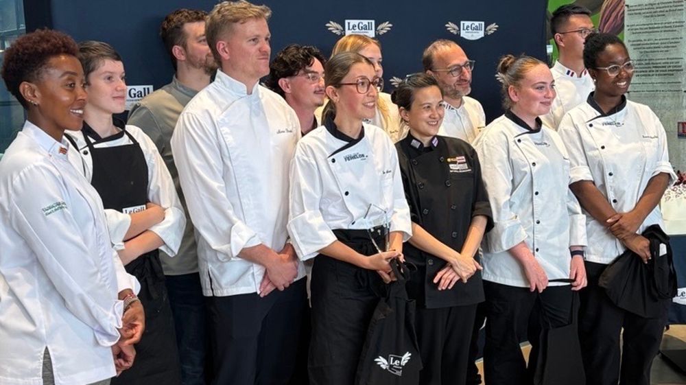 Les candidats de la Le Gall Cup 2025, entourés de leurs commis.