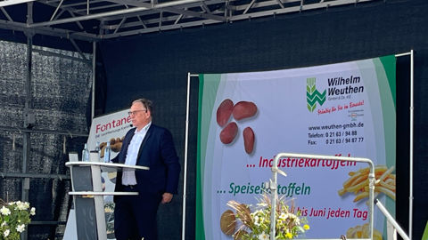 Le discours Ferdi Buffen, surnommé le « Pape de la pomme de terre » est toujours très attendu.