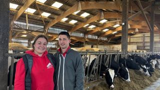Aline et Kévin Lurson jeunes éleveurs de vaches laitières