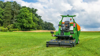 Le projet Profihopper 1500 AutoDrive sera présenté par la marque sur le salon Paysalia.