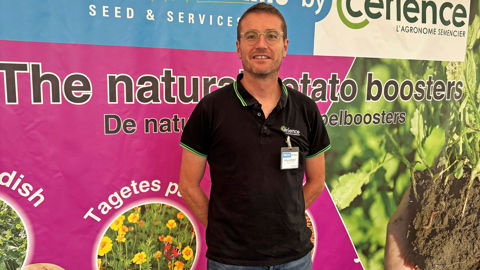 « Cérience scrute les variétés de semences fourragères et couverts végétaux ayant une action anti-nématodes », indique Simon Juchault, chef marché semences fourragères de Cérience. « Cérience scrute les variétés de semences fourragères et couverts végétaux ayant une action anti-nématodes », indique Simon Juchault, chef marché semences fourragères de Cérience.