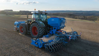 Le Solitair MF porté reprend les caractéristiques du Solitair MR mais bénéficie d’un châssis repliable. Le Solitair MF porté reprend les caractéristiques du Solitair MR mais bénéficie d’un châssis repliable.