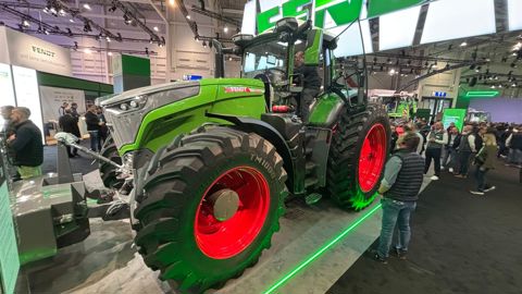 Fendt 1052 Vario