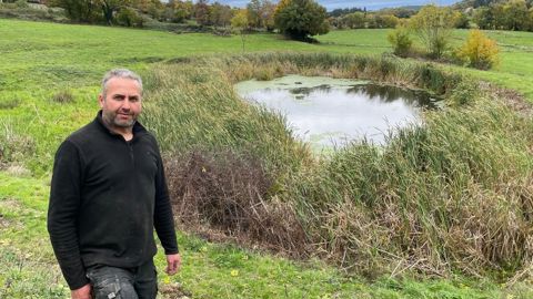 Rémy Fustier, agriculteur à Boffres en Ardèche, pourrait engager des travaux dès 2026.
