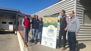 Les éleveurs des Bouches-du-Rhône ont lancé la marque « L’Agneau des Bergers de Provence », le 13 octobre 2025 à l’abattoir de Tarascon.