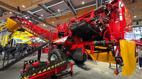 Grimme : l’arracheuse Evo 280 commande le tracteur