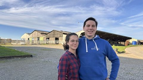 Luc et Amélie Sassel jeunes éleveurs de vaches laitières Orne