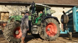 Les femmes plaident pour une meilleure ergonomie du matériel agricole, conçu pour des hommes.