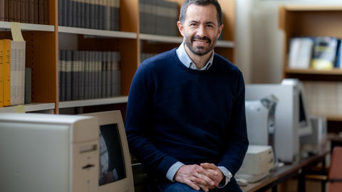 Selon le sociologue Yann Ferguson, il ne faut pas craindre l'IA car on peut l'adapter à nos projets.