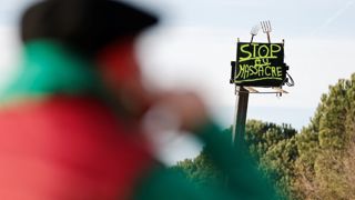 blocage de l'autoroute A64 par des éleveurs