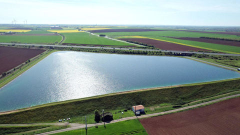Une réunion interministérielle doit se tenir prochainement pour étudier le sujet de l'eau en agriculture.