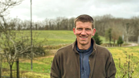 Ancien chef de l'exploitation familiale, Lionel Ludwinski s'est reconverti sans quitter l'agriculture.