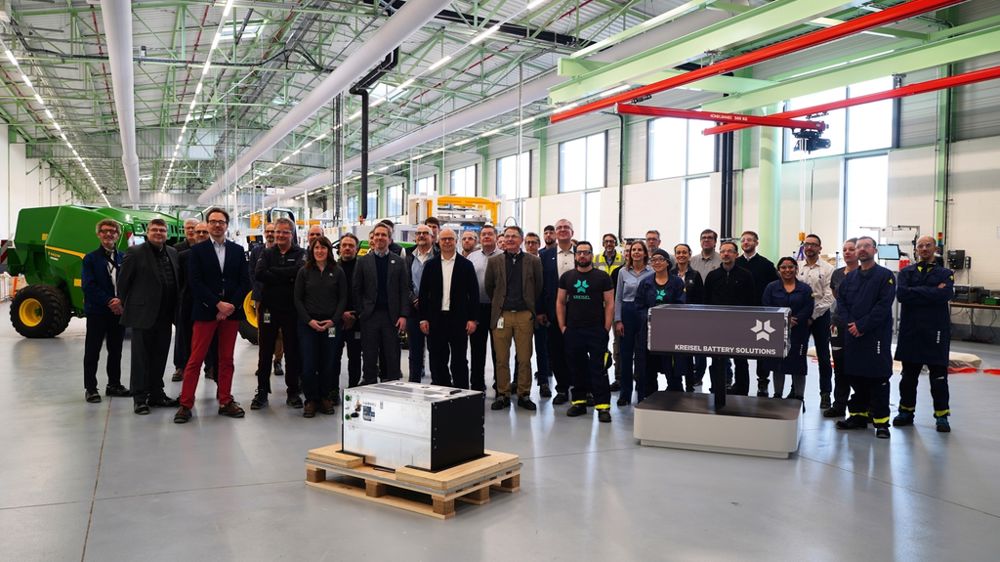 Les batteries produites à Saran devraient équiper des engins agricoles, d'espaces verts ou de construction de la gamme John Deere.