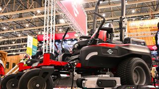 Tondeuse zero turn à batterie Cramer Maximus 82ZT122