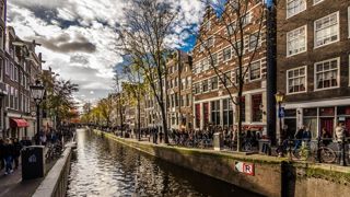 Amsterdam devient la première capitale au monde à bannir la publicité pour la viande.