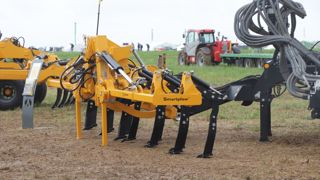 Agrisem étoffe la gamme de fissurateurs SmartPlow, avec des modèles compacts et combinables à d'autres outils.