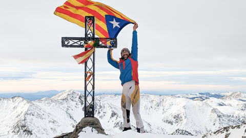 Vigneron, maraîcher et arboriculteur à Vinça, dans les Pyrénées-Orientales, Michel Rabat est aussi un sportif de haut niveau de course en montagne.
