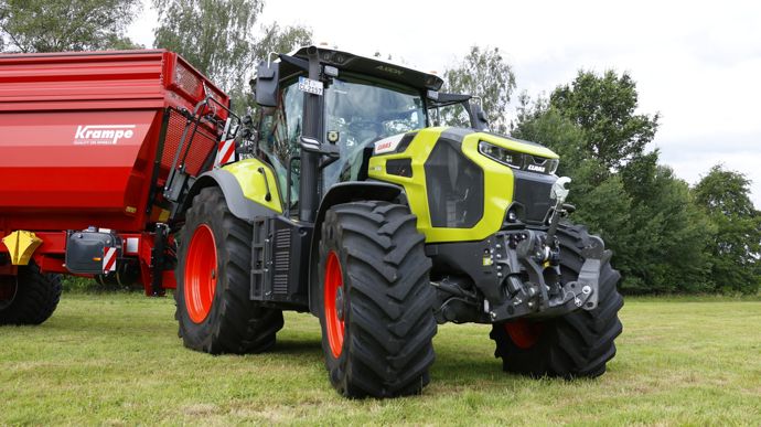 Claas change de stratégie avec les Axion Série 8