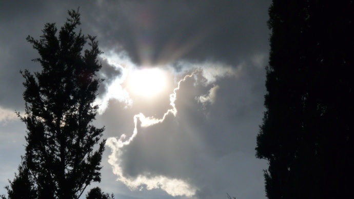 Soleil et nuage