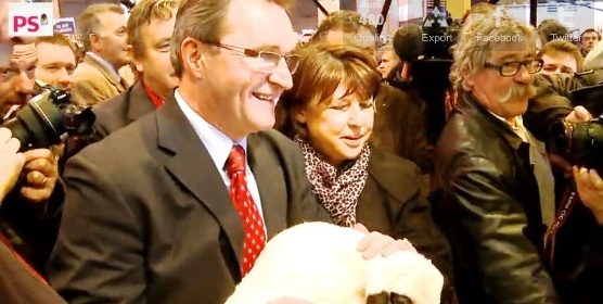 Germinal Peiro, député de Dordogne au Salon de l'Agriculture aux côtés de Martine Aubry, maire de Lille