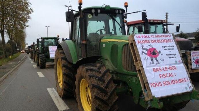 Manifestation des agriculteurs du 21 novembre à l'appel de la Fdsea et des JA d'Ile-de-France. Manifestation des agriculteurs du 21 novembre à l'appel de la Fdsea et des JA d'Ile-de-France.