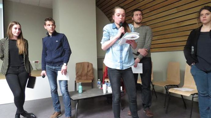 ©Odile Maillard L'équipe du lycée du paysage et de l'environnement de Fénelon à Vaujours (93) se composait de Hugo Deburck, Marie Hibon, Camille Félix, Pierre Largeau, Isabelle Pinard. 