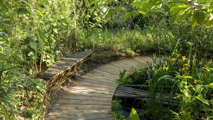 Le prix Jardin transposable récompense le jardin « On récolte ce que l’on sème » de l’équipe française composée de Baptiste Gérard-Hirne, Emma Morillon et Philippe Allignet, dont les visiteurs peuvent s’inspirer pour créer ou sublimer chez eux leur propre jardin. ©Eric Sander