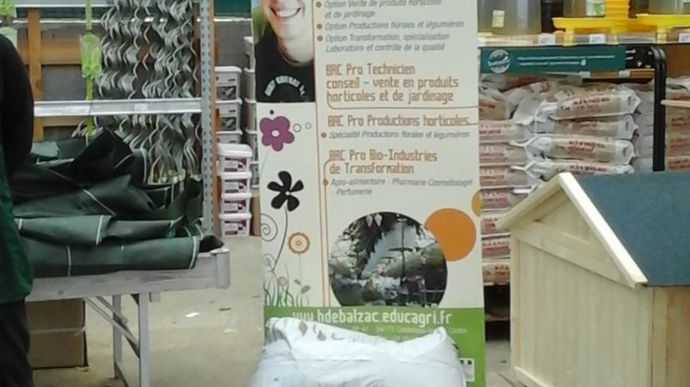 Cette démarche est l’occasion de faire connaître le lycée ! ©M. Calcavecchia