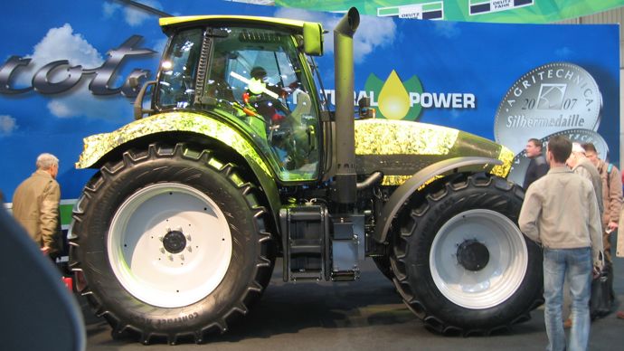 En 2007, certains tracteurs Deutz-Fahr pouvaient carburer à l’huile végétale.