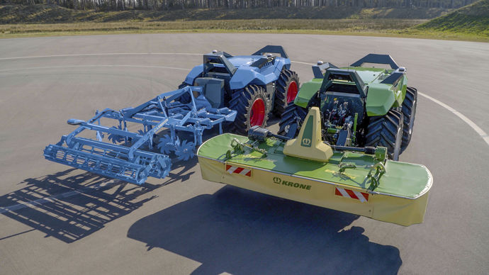 Lemken et Krone dévoile un tracteur autonome dont les deux sociétés se sont associées pour en mener le développement.
