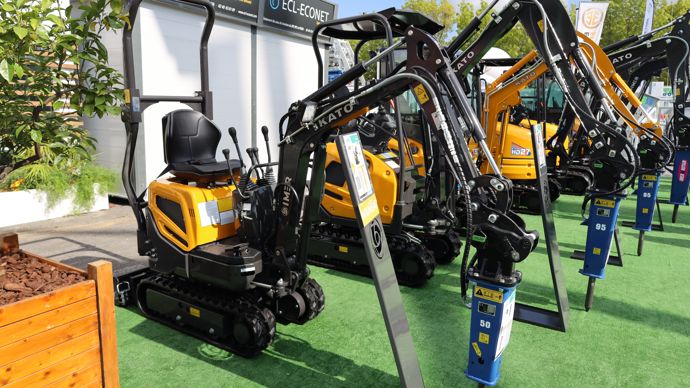 Les minipelles de marque Kato-Imer sur le stand d'Imer France.