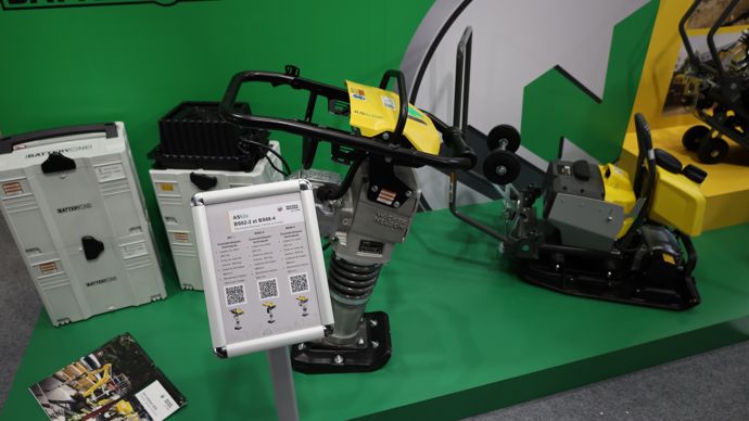 Pilonneuses et plaques vibrantes électrique bénéficiant de la solution Battery One chez Wacker Neuson.