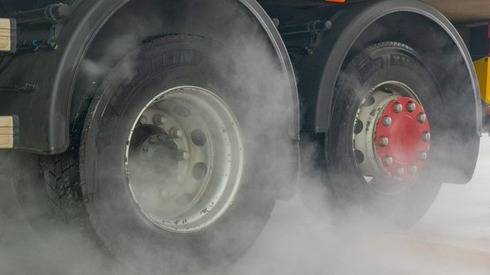 Avicare reçoit un Innov’Space « 1 étoile » pour Avicare universel, un dispositif de désinfection embarqué qui agit sur les roues et le bas de la caisse des véhicules. L’objectif est d’éviter la propagation par le transport routier de maladies (influenza aviaire, PPA…). Le dispositif est piloté à partir d’une application pour smartphone.