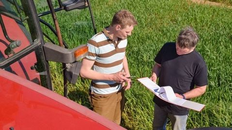 « Indépendamment de la séparation de la vente et du conseil, la baisse des phytos est inscrite dans nos objectifs », assure Anne-Laure Paumier, directrice de la Coopération agricole-métiers du grain. « Indépendamment de la séparation de la vente et du conseil, la baisse des phytos est inscrite dans nos objectifs », assure Anne-Laure Paumier, directrice de la Coopération agricole-métiers du grain.