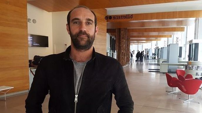 Edouard Bergeon, réalisateur du film Au nom de la terre, ici à l'issue d'une émission enregistrée sur France Inter autour de son film.