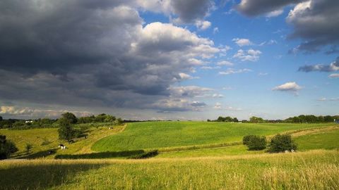 Des orages sont attendus en fin de semaine. Des orages sont attendus en fin de semaine.